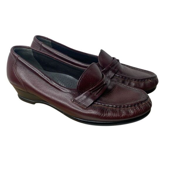 SAS Easier Slip On Loafer Antique Wine Size 6.5 - Picture 1 of 8